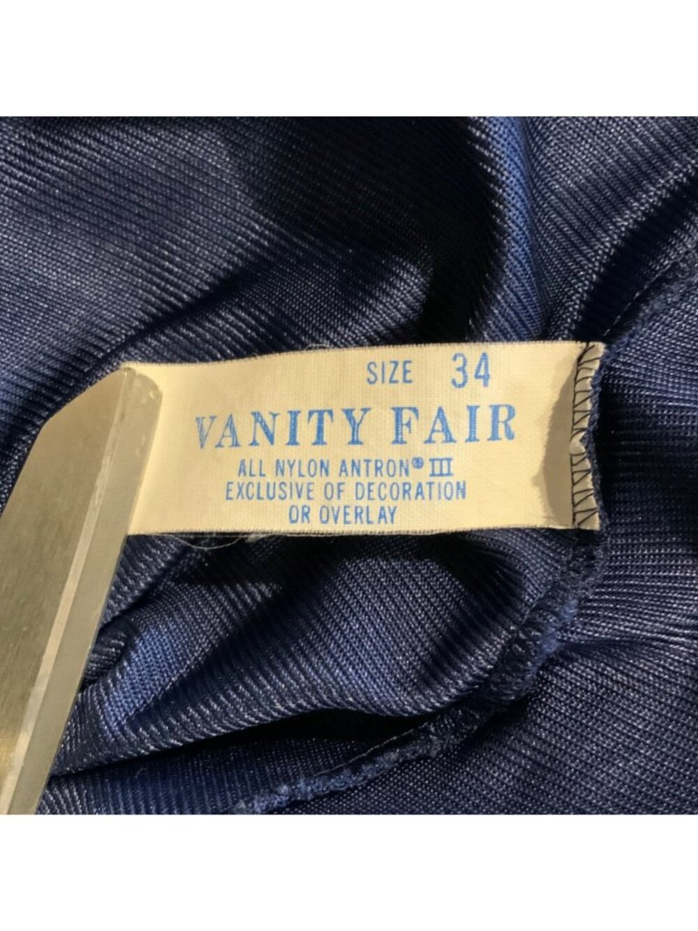 Vanity Fair Navy Blue Nylon Nightgown Size 34 V-Neck Cap Sleeve Vintage - Picture 4 of 5